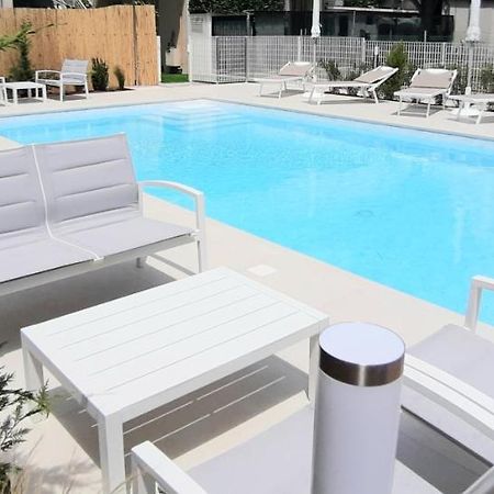 Hotel Ermeti Riccione Buitenkant foto