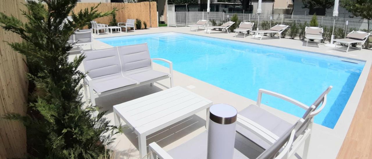 Hotel Ermeti Riccione Buitenkant foto