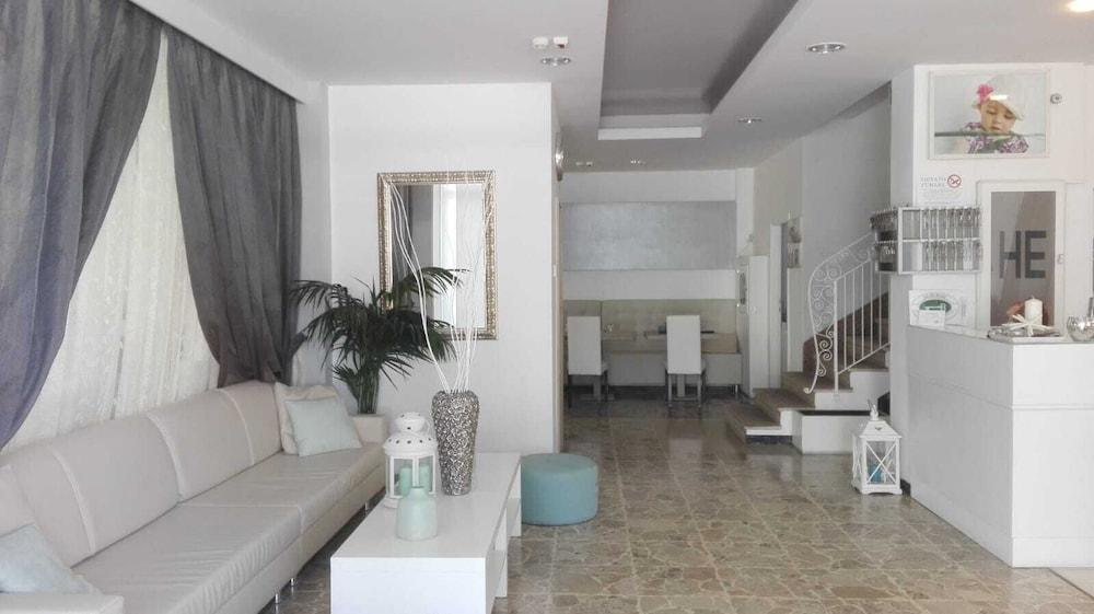 Hotel Ermeti Riccione Buitenkant foto