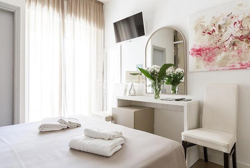 Hotel Ermeti Riccione Buitenkant foto