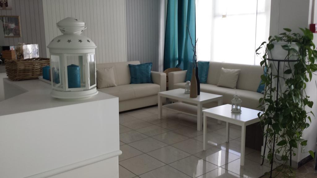 Hotel Ermeti Riccione Buitenkant foto